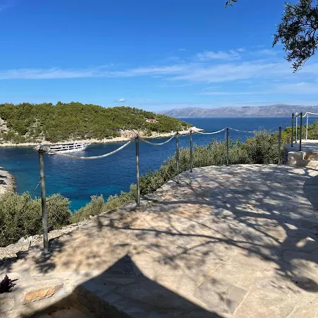 Tranquility * Vela Luka